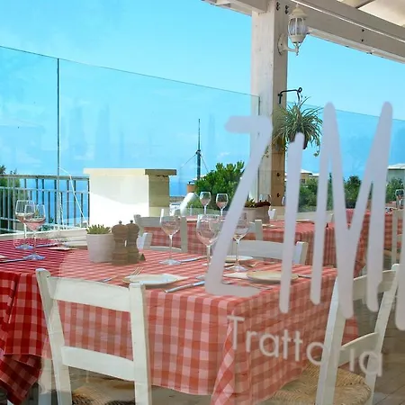 Neptune - 15 Villa