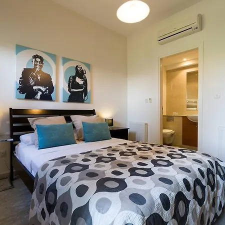 Neptune - 15 Villa
